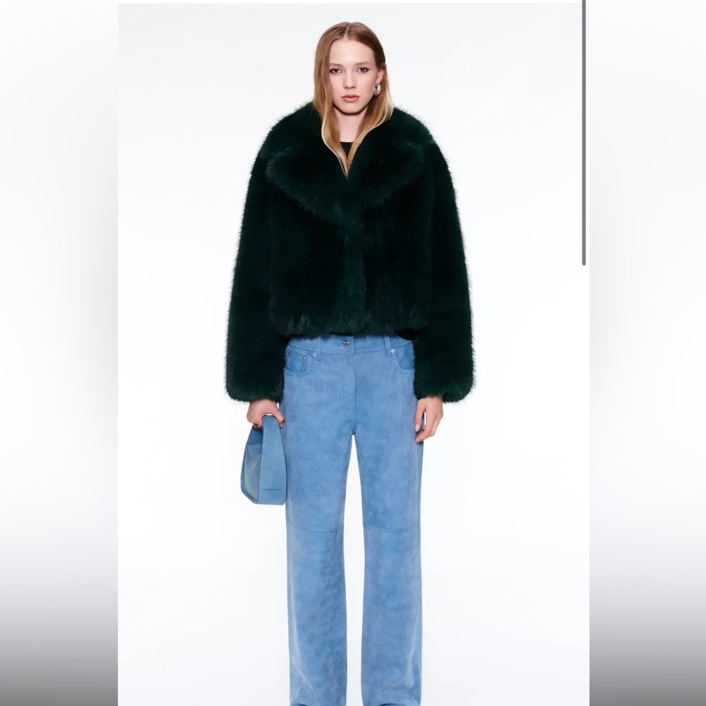 New Without Tags Stand Studio Faux Fur Samara Cropped Navy Jacket - large